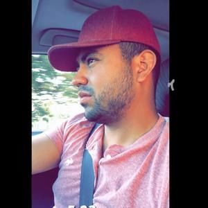 Meet your Posher, Ramiro